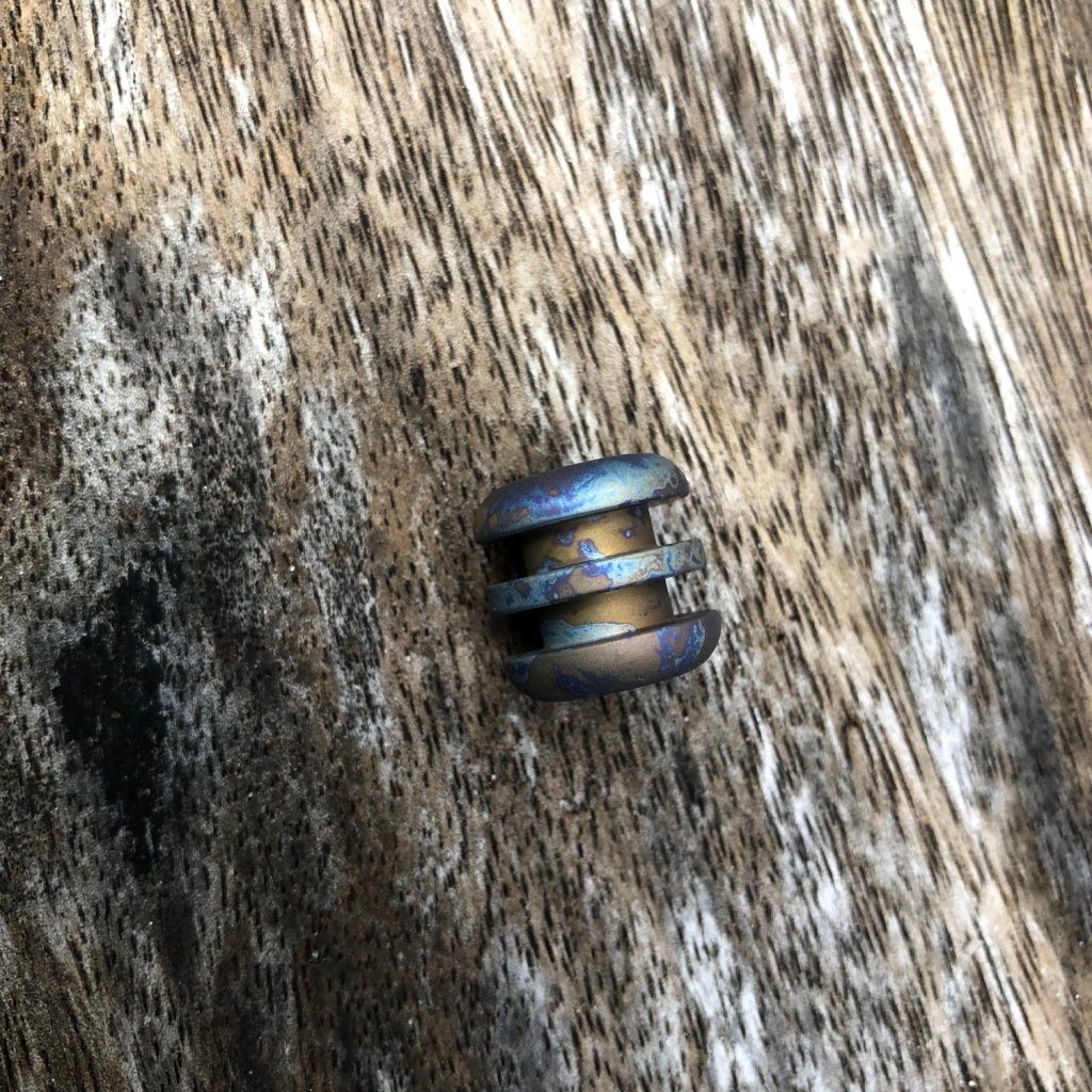 Titanium Ribbed Lanyard Beads - Ti Survival