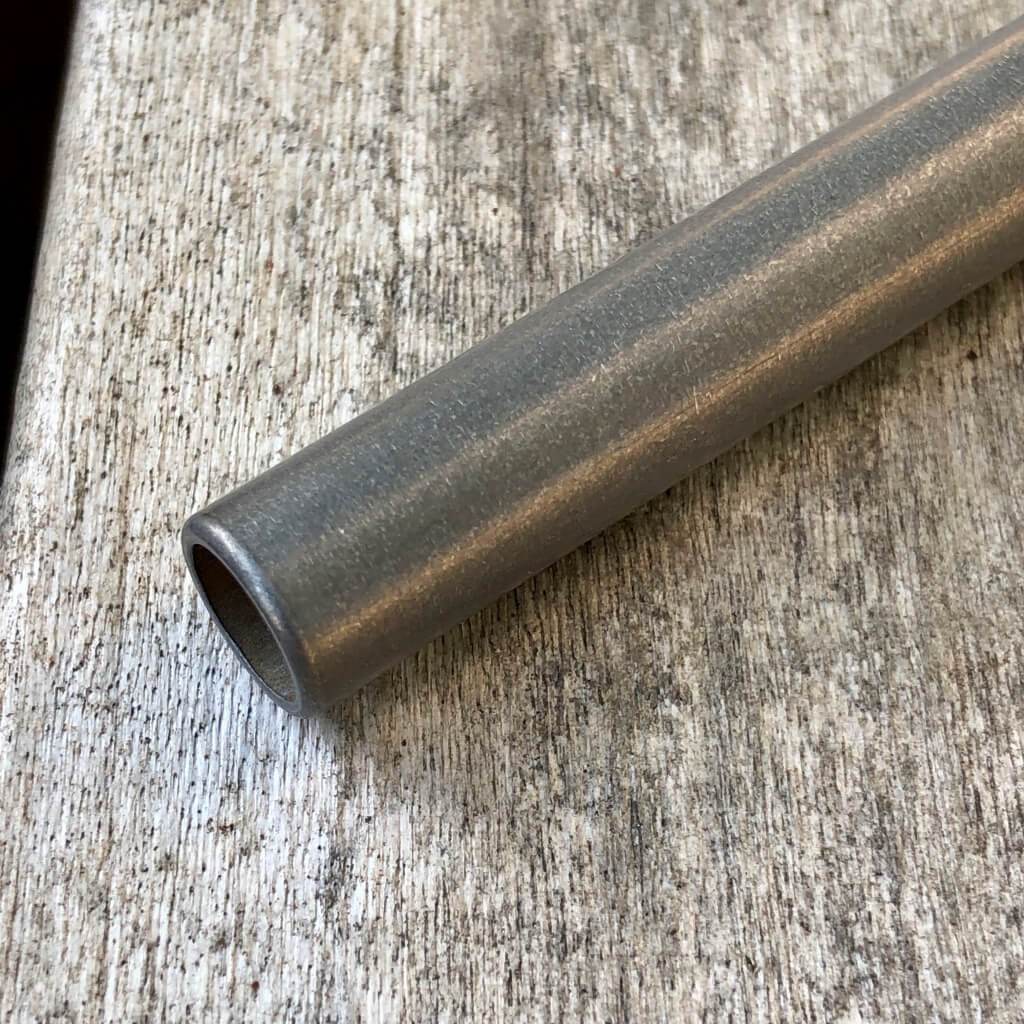 Titanium Straw Stonewashed Finish