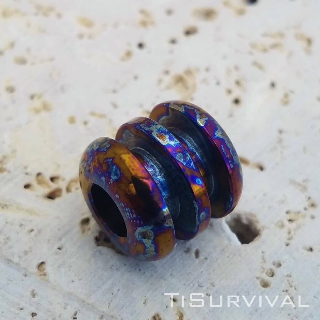Titanium Ribbed Lanyard Beads - Ti Survival
