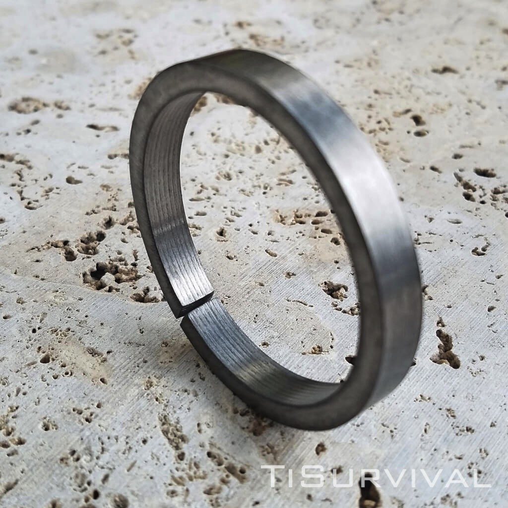 XL Titanium Key Ring